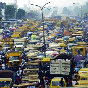 c2bfle-molestan-los-atascos-de-su-ciudad-vaya-a-lagos-y-enterese-que-es-eso-de-estar-atrapado-en-un-auto